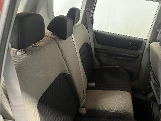 Nissan X-Trail X-Trail (T30) SUV 2.2 dCi 16V 4x2 (YD22ETi) [100kW]  (12-2003/01-2013)= picture 17