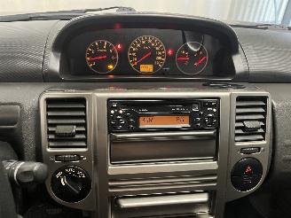 Nissan X-Trail X-Trail (T30) SUV 2.2 dCi 16V 4x2 (YD22ETi) [100kW]  (12-2003/01-2013)= picture 21