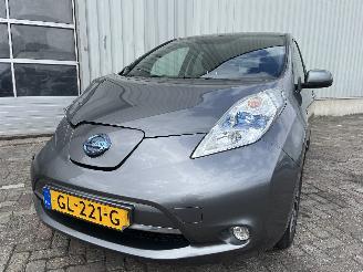 Auto incidentate Nissan Leaf Leaf (ZE0) Hatchback Leaf (EM61) [80kW]  (11-2010/12-2017) 2015/6