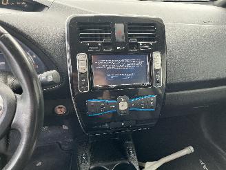 Nissan Leaf Leaf (ZE0) Hatchback Leaf (EM61) [80kW]  (11-2010/12-2017) picture 22