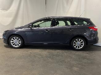 Ford Focus Focus 3 Wagon Combi 1.0 Ti-VCT EcoBoost 12V 125 (M1DC) [92kW]  (02-201=
2/05-2018) picture 4