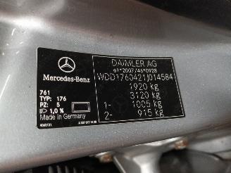 Mercedes A-klasse A (W176) Hatchback 1.6 A-180 16V (M270.910) [90kW]  (09-2012/05-2018) picture 6