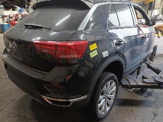 Volkswagen T-Roc T-Roc I SUV 1.0 TSI 12V BlueMotion (DKRF) [85kW]  (07-2017/11-2020) picture 4
