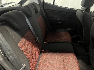 Kia Picanto Picanto (BA) Hatchback 1.0 12V (G4HE) [46kW]  (09-2007/04-2011) picture 12