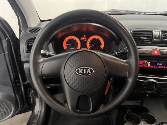 Kia Picanto Picanto (BA) Hatchback 1.0 12V (G4HE) [46kW]  (09-2007/04-2011) picture 18