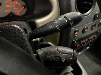 Peugeot Partner Partner Combispace MPV 1.6 16V (TU5JP4(NFU)) [80kW]  (07-2001/03-2008)= picture 21