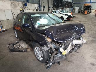 Peugeot 308 308 (L3/L8/LB/LH/LP) Hatchback 5-drs 1.2 12V e-THP PureTech 110 (EB2AD=
T(HNP)) [81kW]  (11-2013/06-2021) picture 2