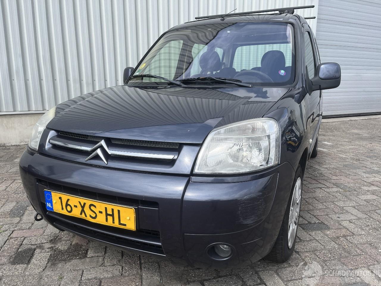 Citroën Berlingo Berlingo Cinqspace, Multispace MPV 1.6 16V (TU5JP4(NFU)) [80kW]  (10-2=
000/12-2011)