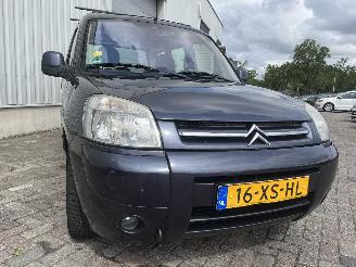 Citroën Berlingo Berlingo Cinqspace, Multispace MPV 1.6 16V (TU5JP4(NFU)) [80kW]  (10-2=
000/12-2011) picture 6