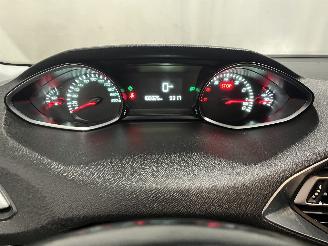 Peugeot 308 308 (L3/L8/LB/LH/LP) Hatchback 5-drs 1.2 12V VTi PureTech 82 (EB2F(HMZ=
)) [60kW]  (09-2013/06-2021) picture 15
