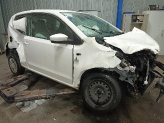 Volkswagen Up! Up! (121) Hatchback 1.0 12V 60 (CHYA) [44kW]  (08-2011/08-2020) picture 2