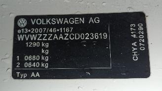 Volkswagen Up! Up! (121) Hatchback 1.0 12V 60 (CHYA) [44kW]  (08-2011/08-2020) picture 6