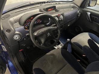 Citroën Berlingo Berlingo Cinqspace, Multispace MPV 1.6 16V (TU5JP4(NFU)) [80kW]  (10-2=
000/12-2011) picture 15