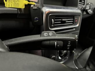 Volvo V-60 V60 I (FW/GW) Combi 1.6 DRIVe (D4162T) [84kW]  (02-2011/12-2015) picture 15