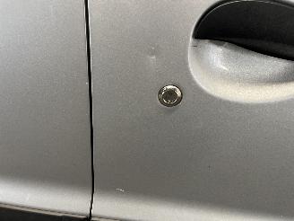 Hyundai Atos Atos Hatchback 1.1 12V (G4HG) [46kW]  (01-1997/12-2008) picture 9