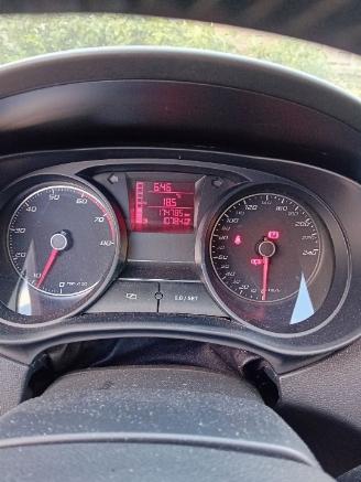 Seat Ibiza Ibiza ST (6J8) Combi 1.2 TSI (CBZB) [77kW]  (09-2010/05-2015) picture 2