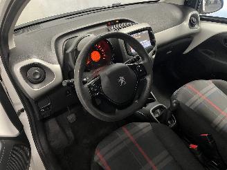 Peugeot 108 108 Hatchback 1.0 12V (1KRFE(CFB)) [51kW]  (05-2014/...) picture 18