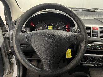 Hyundai Getz Getz Hatchback 1.3i 12V (G4EA) [63kW]  (09-2003/09-2005) picture 18