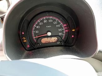 Suzuki Alto Alto Hatchback 5-drs 1.0 12V (K10B) [50kW]  (01-2009/...) picture 2