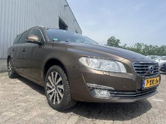 Volvo V-70 V70 (BW) Combi 2.0 D4 16V (D4204T5(Euro 6)) [133kW]  (10-2013/04-2016)= picture 6