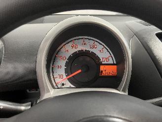 Citroën C1 C1 Hatchback 1.0 12V (384F(CFA)) [50kW]  (06-2005/09-2014) picture 23