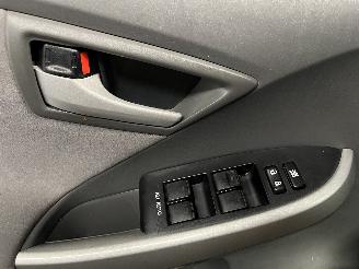 Toyota Prius Prius (ZVW3) Hatchback 1.8 16V (2ZRFXE) [100kW]  (06-2008/06-2016) picture 21