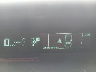 Toyota Prius Prius (ZVW3) Hatchback 1.8 16V (2ZRFXE) [100kW]  (06-2008/06-2016) picture 2