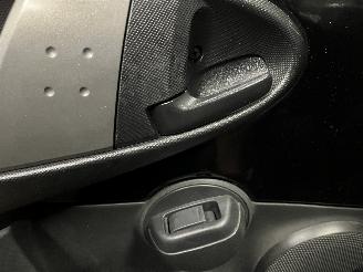 Citroën C1 C1 Hatchback 1.0 12V (384F(CFA)) [50kW]  (06-2005/09-2014) picture 25
