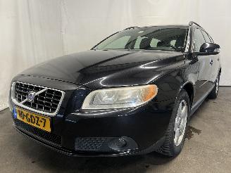 Unfallwagen Volvo V-70 V70 (BW) Combi 2.4 D 20V (D5244T19) [120kW]  (04-2007/12-2010) 2008/6