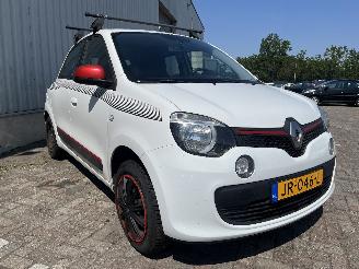 Renault Twingo Twingo III (AH) Hatchback 5-drs 1.0 SCe 70 12V (H4D-400(H4D-A4)) [52kW=
]  (09-2014/04-2019) picture 5