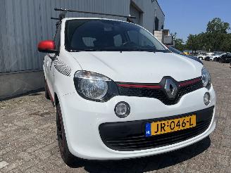Renault Twingo Twingo III (AH) Hatchback 5-drs 1.0 SCe 70 12V (H4D-400(H4D-A4)) [52kW=
]  (09-2014/04-2019) picture 4