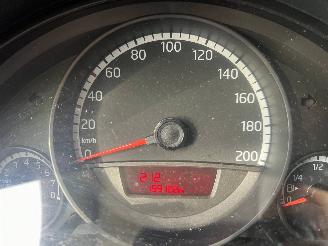 Volkswagen Up! Up! (121) Hatchback 1.0 12V 60 (CHYE) [44kW]  (08-2011/08-2020) picture 2