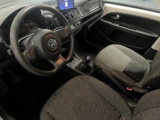 Volkswagen Up! Up! (121) Hatchback 1.0 12V 60 (CHYE) [44kW]  (08-2011/08-2020) picture 16