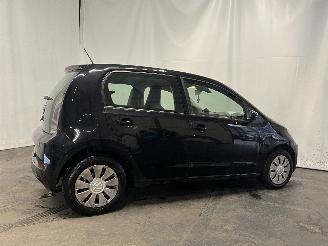 Volkswagen Up! Up! (121) Hatchback 1.0 12V 60 (CHYA) [44kW]  (08-2011/08-2020) picture 6