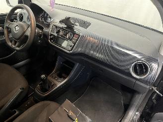 Volkswagen Up! Up! (121) Hatchback 1.0 12V 60 (CHYA) [44kW]  (08-2011/08-2020) picture 8