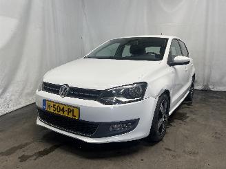 krockskadad bil auto Volkswagen Polo Polo V (6R) Hatchback 1.2 TSI (CBZB) [77kW]  (11-2009/05-2022) 2010/3