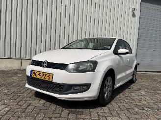 krockskadad bil auto Volkswagen Polo Polo V (6R) Hatchback 1.2 TDI 12V BlueMotion (CFWA(Euro 5)) [55kW]  (1=
0-2009/05-2014) 2011/7