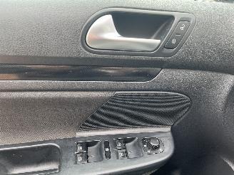 Volkswagen Golf Golf VI Variant (AJ5/1KA) Combi 1.6 TDI 16V 105 (CAYC(Euro 5)) [77kW] =
 (07-2009/07-2013) picture 21