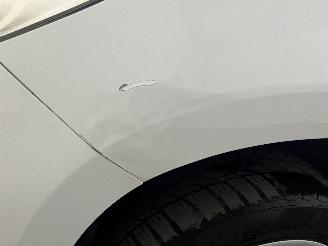 Peugeot 2008 2008 (CU) MPV 1.2 Vti 12V PureTech 82 (EB2F(HMZ)) [60kW]  (03-2013/12-=
2018) picture 8