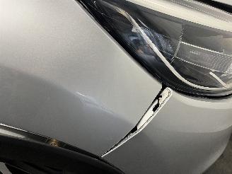Renault Captur Captur I (2R) SUV 1.2 TCE 16V EDC (H5F-412(H5F-G4)) [87kW]  (01-2016/.=
=2E.) picture 16