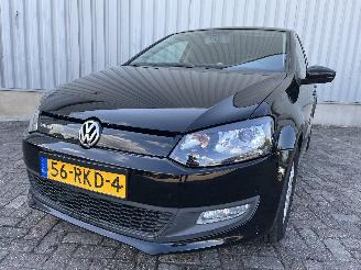 uszkodzony samochody osobowe Volkswagen Polo Polo V (6R) Hatchback 1.2 TDI 12V BlueMotion (CFWA(Euro 5)) [55kW]  (1=
0-2009/05-2014) 2011/3
