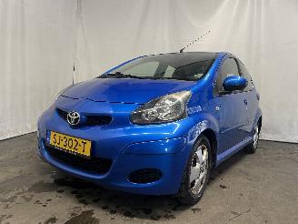 Käytettyjen passenger cars Toyota Aygo Aygo (B10) Hatchback 1.0 12V VVT-i (1KR-FE) [50kW]  (07-2005/05-2014) 2009/7