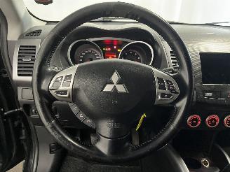 Mitsubishi Outlander Outlander (CW) SUV 2.4 16V Mivec 4x2 (4B12) [125kW]  (11-2006/11-2012)= picture 20