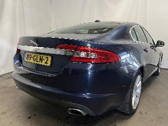 Jaguar XF XF (CC9) Sedan 2.7 D V6 24V (7G(AJ-TDV6)) [152kW]  (03-2008/04-2015) picture 5