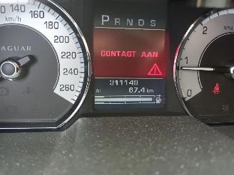 Jaguar XF XF (CC9) Sedan 2.7 D V6 24V (7G(AJ-TDV6)) [152kW]  (03-2008/04-2015) picture 2