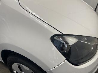 Volkswagen Up! Up! (121) Hatchback 1.0 12V 60 (CHYA) [44kW]  (08-2011/08-2020) picture 8