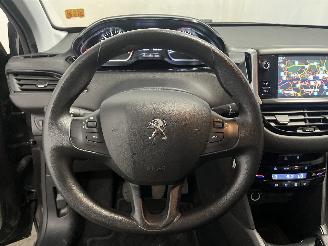 Peugeot 208 208 I (CA/CC/CK/CL) Hatchback 1.2 Vti 12V PureTech 82 (EB2F(HMZ)) [60k=
W]  (03-2012/12-2019) picture 16