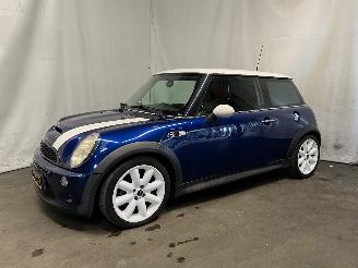 Mini Mini Mini (R50/53) Hatchback 1.6 16V Cooper S (W11-B16A) [120kW]  (03-2002/=
09-2006) picture 2