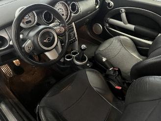 Mini Mini Mini (R50/53) Hatchback 1.6 16V Cooper S (W11-B16A) [120kW]  (03-2002/=
09-2006) picture 9