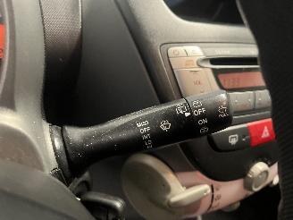 Toyota Aygo Aygo (B10) Hatchback 1.0 12V VVT-i (1KR-FE) [50kW]  (07-2005/05-2014) picture 25